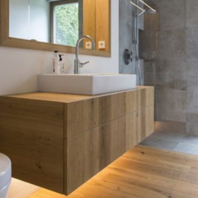 Mobile bagno mensola con cassetto sospeso in legno - XLAB Design